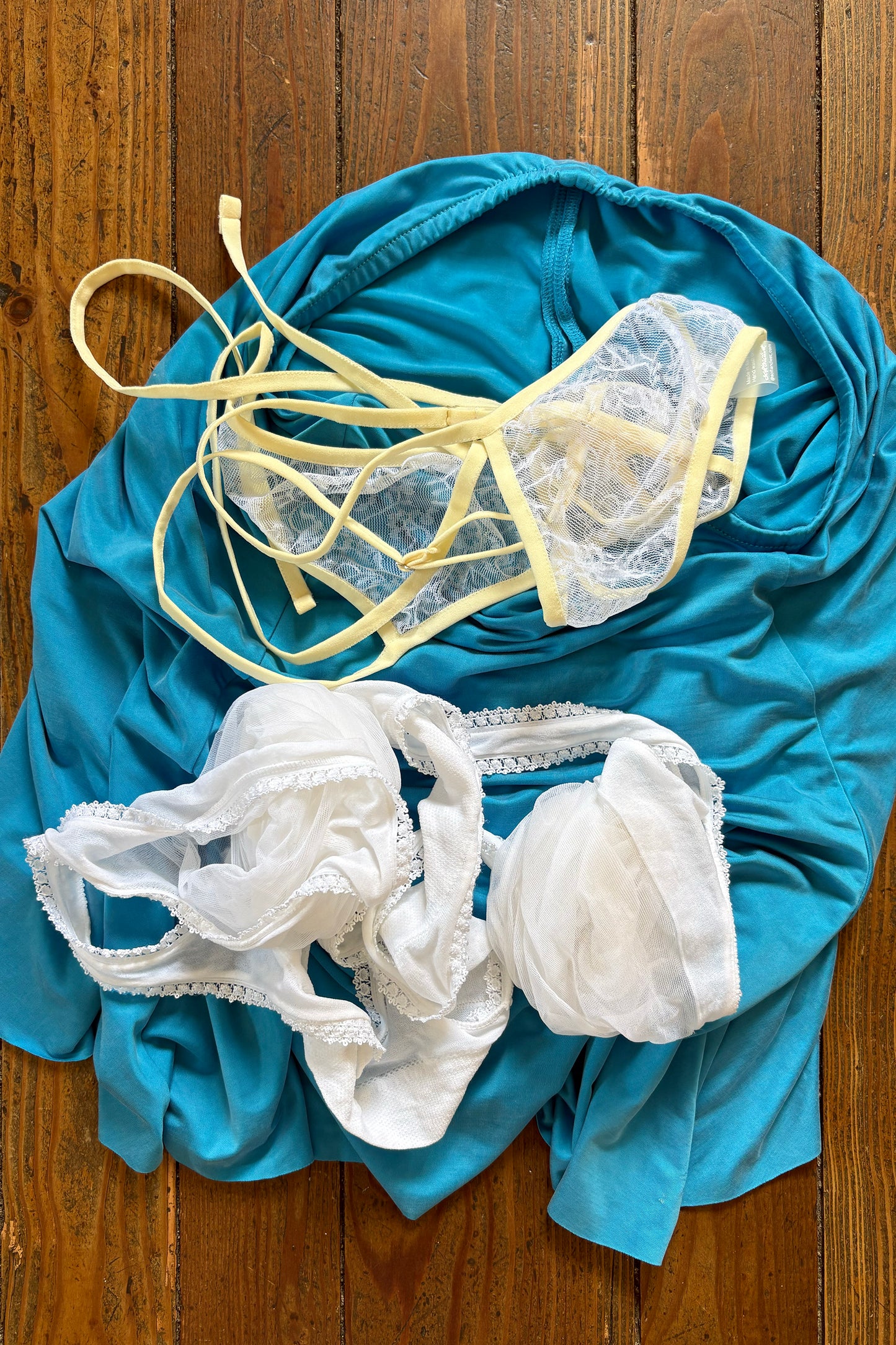 Beurre Lace Wrap Bra